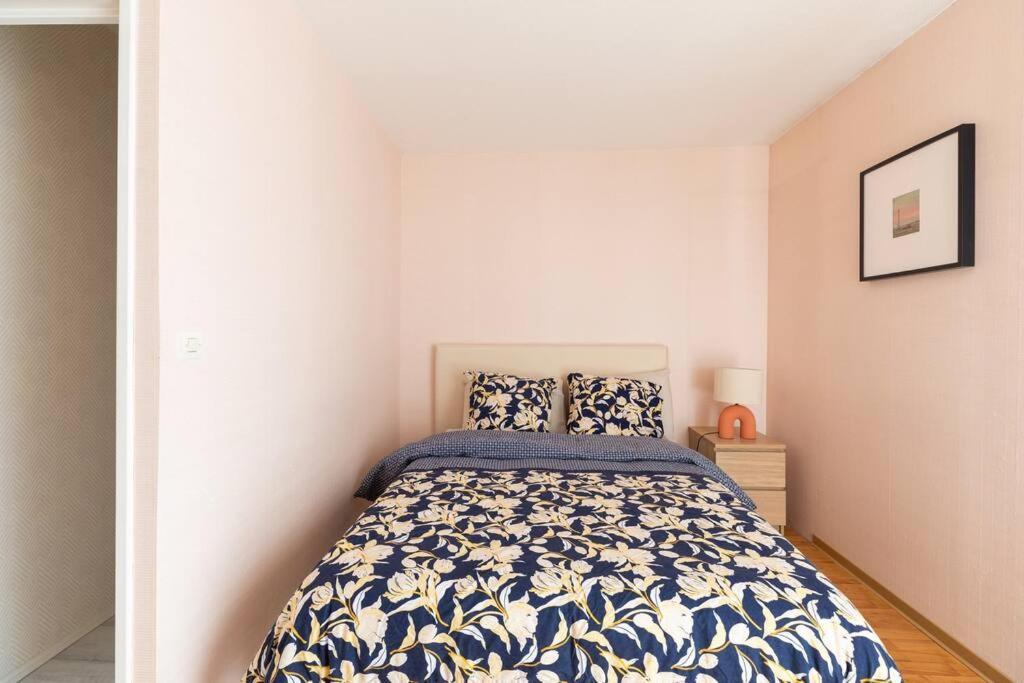 Appartement Spacieux/ Disneyland/Paris/Wifi/Bureau Champs-Sur-Marne Ngoại thất bức ảnh